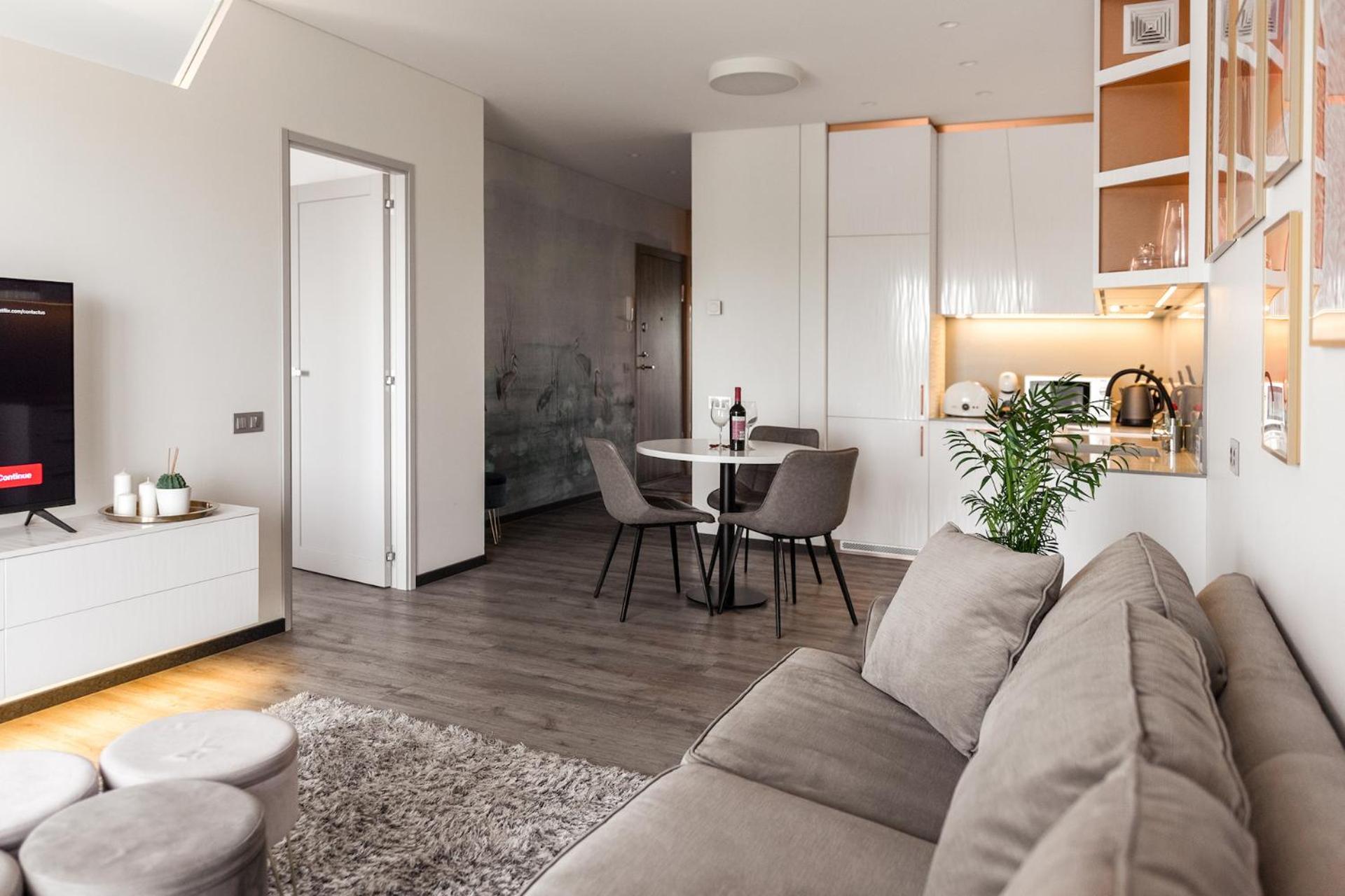 Bright Kaunas Apartment With Castle View المظهر الخارجي الصورة