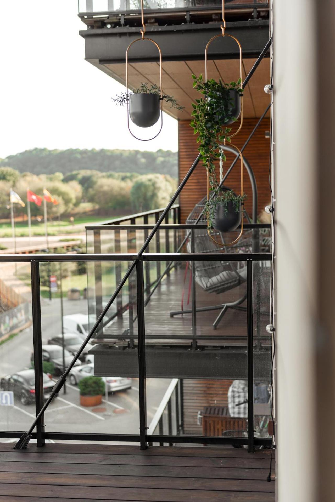 Bright Kaunas Apartment With Castle View المظهر الخارجي الصورة