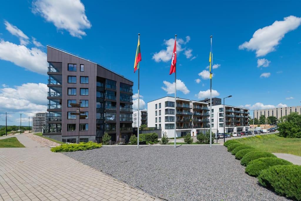 Bright Kaunas Apartment With Castle View المظهر الخارجي الصورة