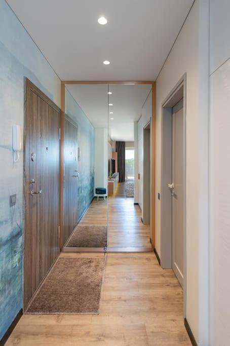 Bright Kaunas Apartment With Castle View المظهر الخارجي الصورة